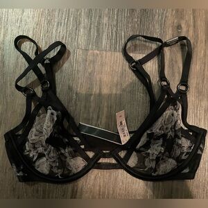 Victoria's Secret Sheer Floral Ring Strappy Peaceful Rose Underwire Bra 32D